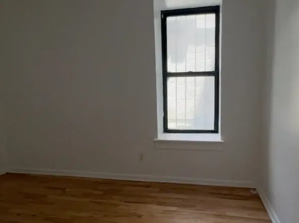 (undisclosed Address), Bronx, NY 10452