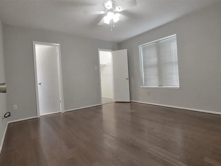 1018 Three Forks Dr — Photo 9