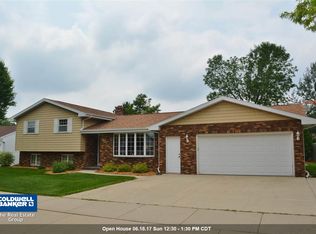 2823 Hendricks Ave, Kaukauna, WI 54130
