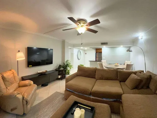 5160 Las Verdes Circle #103, Delray Beach, FL 33484