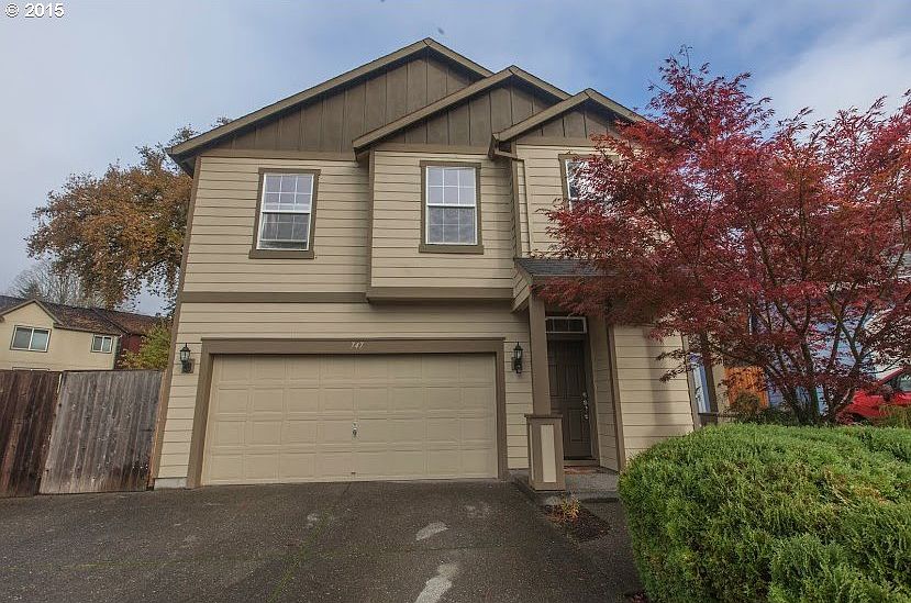 1st image of 747 SE Camellia Ct