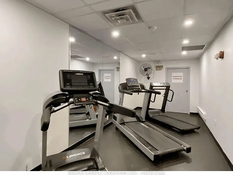 5785 Yonge St #207 — Photo 30