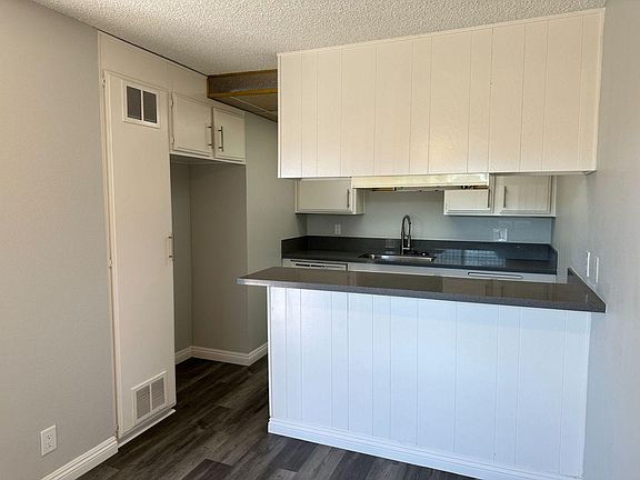 3rd image of 3460 Cedar Ave #3460E