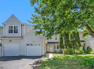 107 Choctaw Ridge Rd, Branchburg, NJ 08876