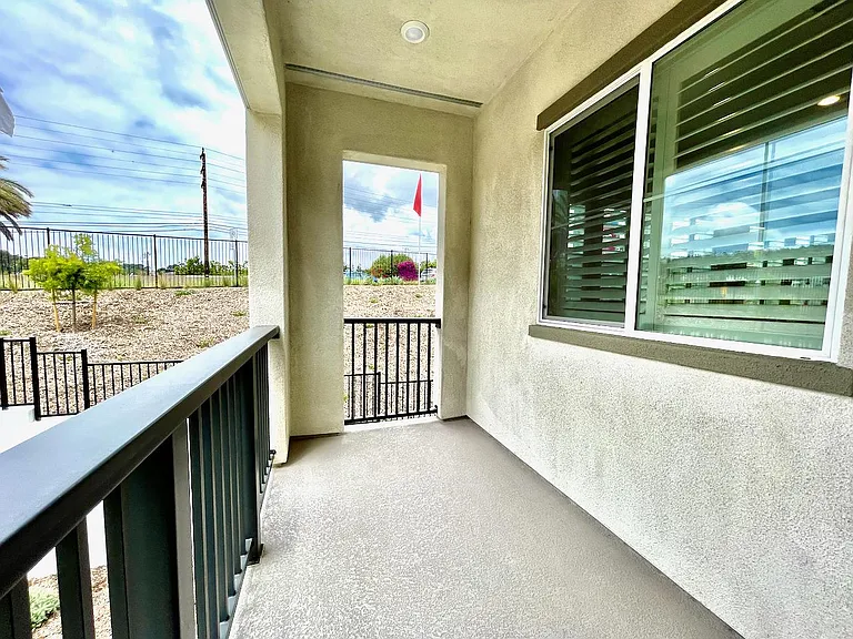 1692 Enterprise Dr — Photo 58
