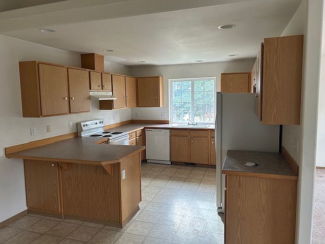 1st image of 406 122nd St S