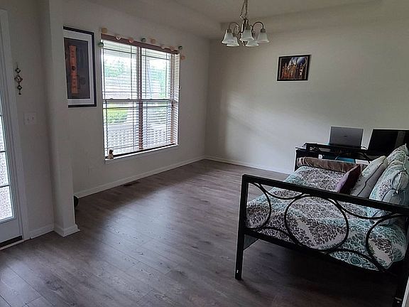 Study/ Formal Dining Room