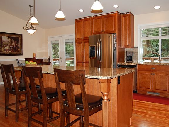 3rd image of 1915 45th Street Ct NW