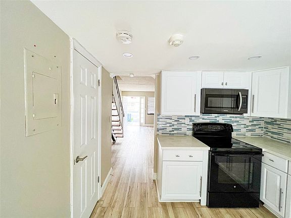 3rd image of 5808 W 18th Ave #404-4