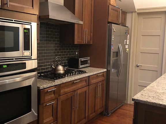 2nd image of 87 S Lake Ave APT 1