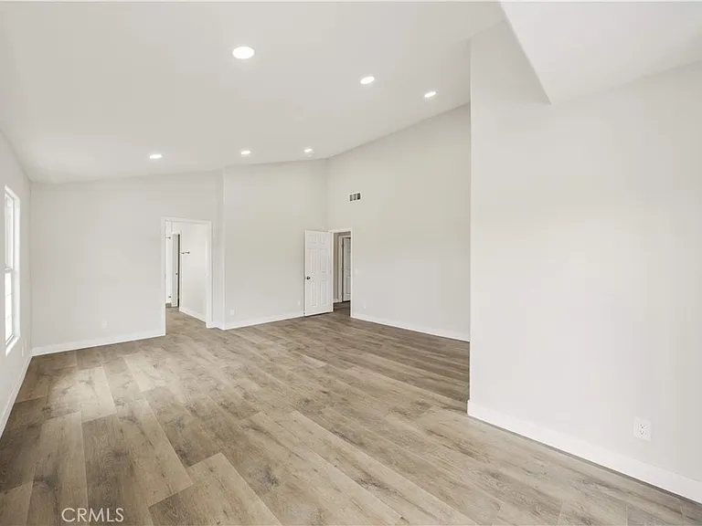 350 E Juanita Ave — Photo 14