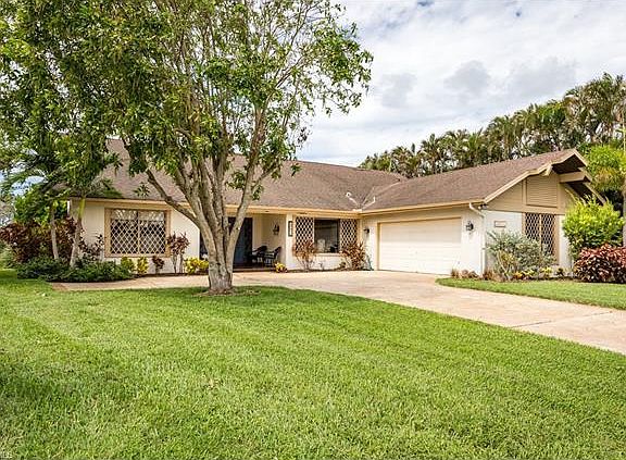 3rd image of 26871 McLaughlin Blvd