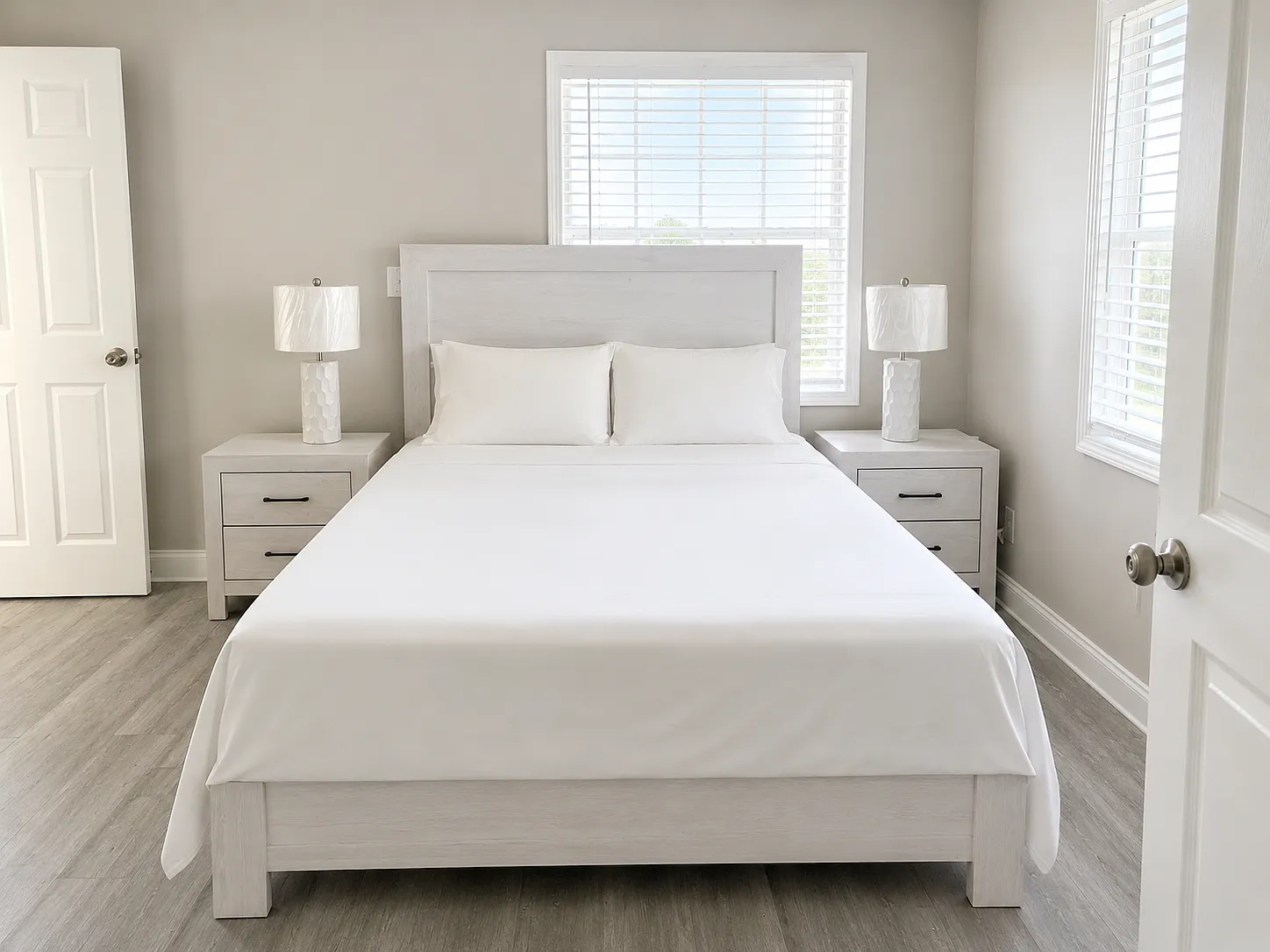 3 bed, 1000 sqft, $2,800 — Photo 3