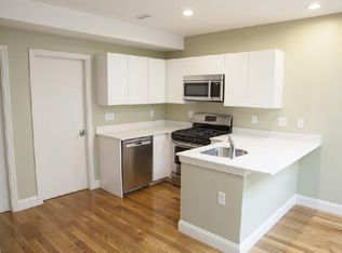 77 F St #TWO, Boston, MA 02127