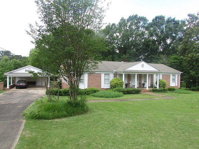 1st image of 146 Highland Dr