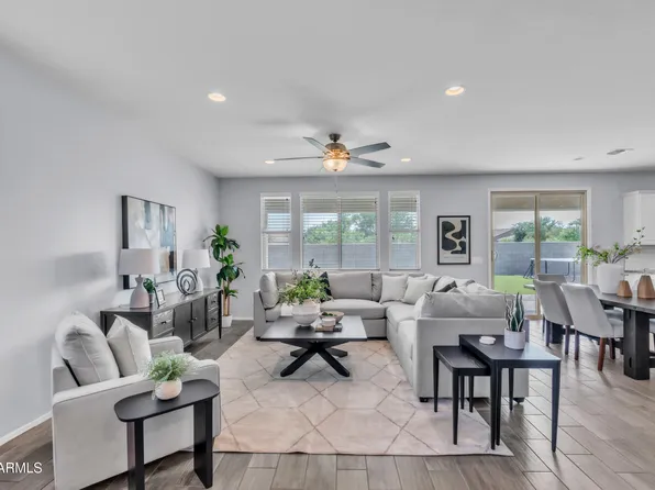 2193 W KENTON Way, San Tan Valley, AZ 85144