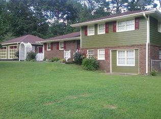 4555 Tranquil Ln, Powder Springs, GA 30127