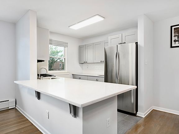 4th image of 1 Congress St APT C4