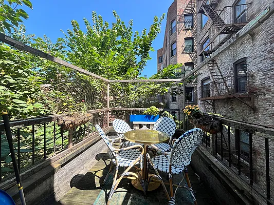 Rented by Corcoran | media 6