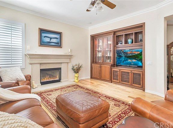 5th image of 27012 Waterside Ct