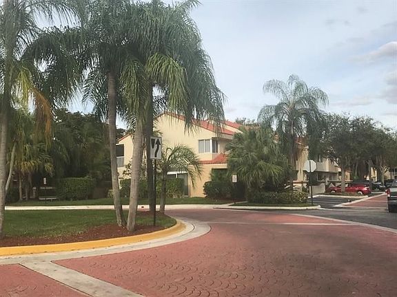 2nd image of 7929 NW 7th Ct #7929