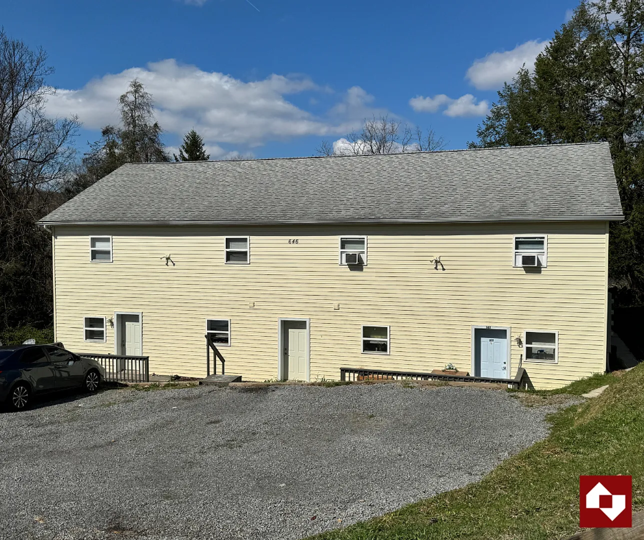 646, 650, 652, 658 Hillwood Dr — Photo 1