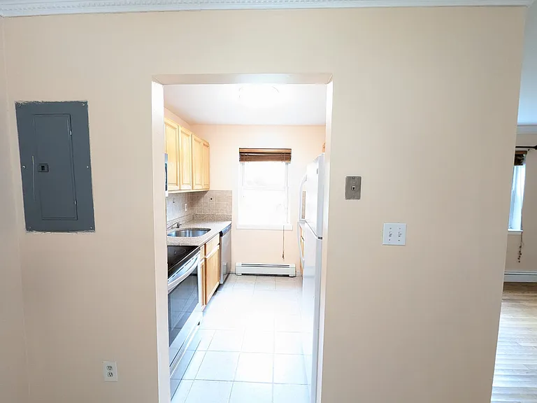 289 Main St #L — Photo 6