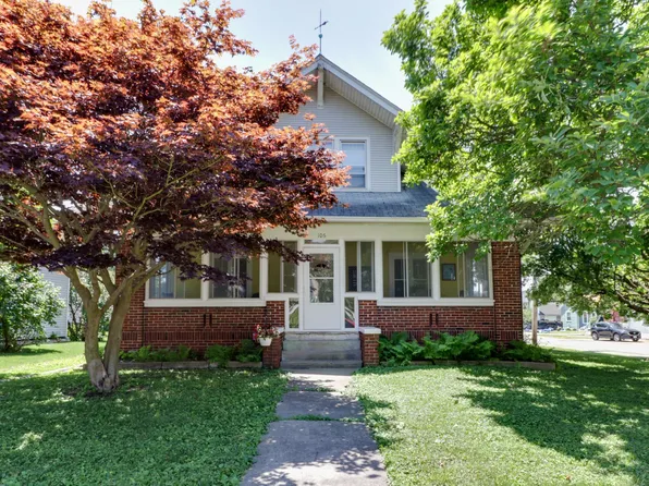 106 W Boundary St, Stanford, IL 61774