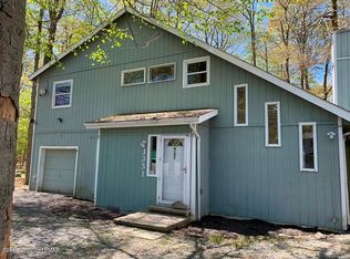 9100 Idlewild Dr, Tobyhanna, PA