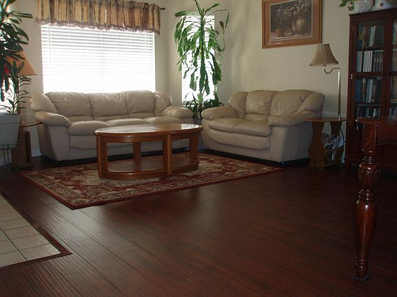 3rd image of 651 La Cumbre Cir