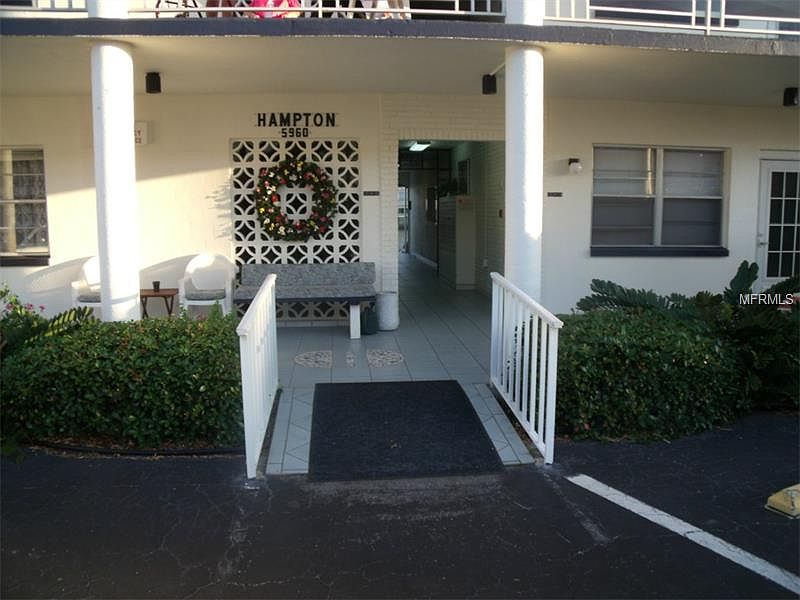 1st image of 5960 30th Ave S APT 102