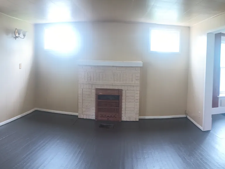 439 Ellsworth St — Photo 5