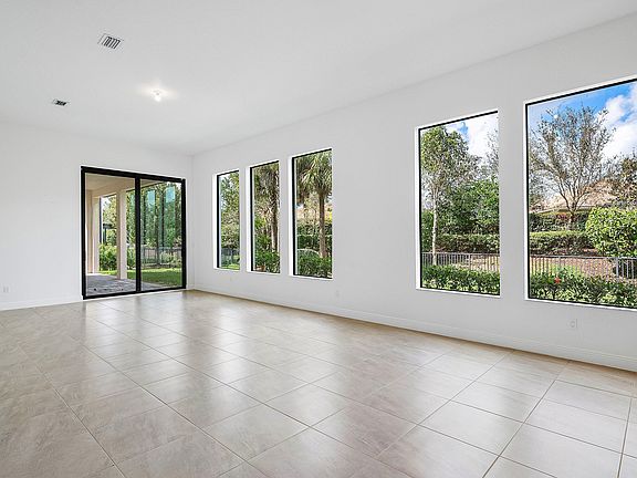 5th image of 12035 N Baypoint Circle