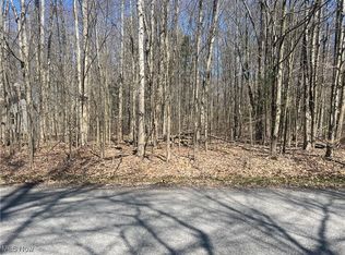 2107 N Park Ln, Rock Creek, OH 44084