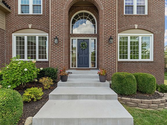 3rd image of 10461 Athalene Ln