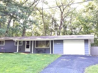 900 Driftwood Ct, Varna, IL 61375