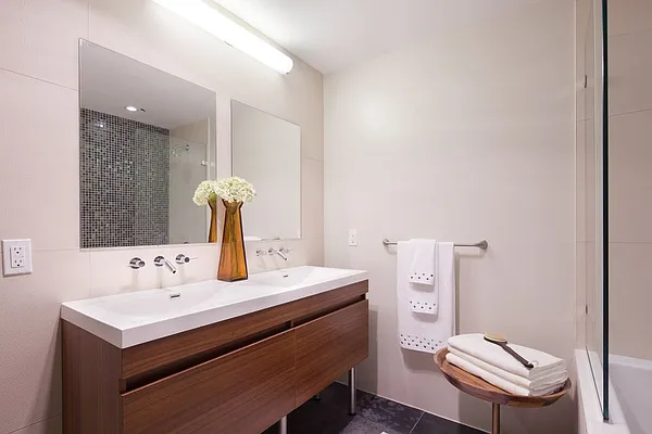 Rented by Pinnacle City Living | media 31