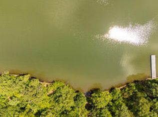 1095 Outrigger Dr, Lincolnton, GA 30817