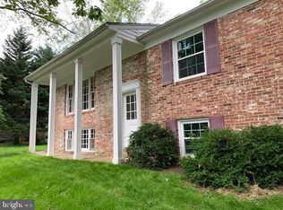 377 Dutch Ship Rd, Pasadena, MD 21122