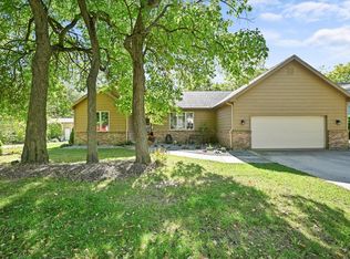 3500 Woodhill Dr, Port Clinton, OH 43452