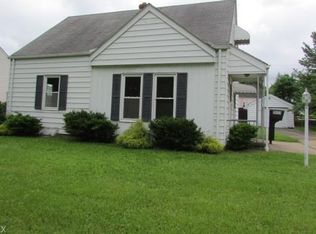 2441 Harding Rd, Cuyahoga Falls, OH 44223