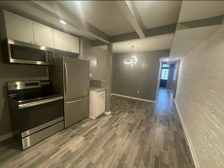 1114 Washington Blvd — Photo 4