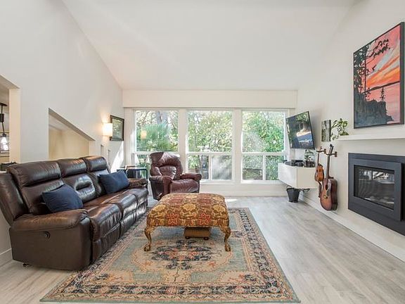 4th image of 253 49th St