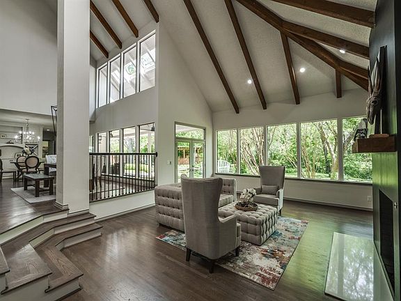 2nd image of 6242 Emeraldwood Pl