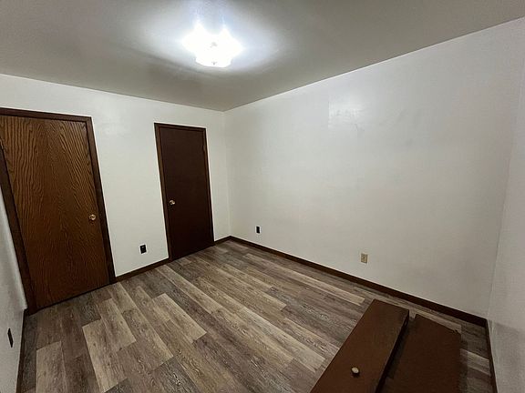4th image of 516 S Webb St APT 21
