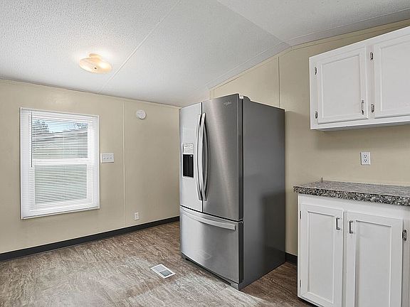 4th image of 1095 Western Dr Lot 318