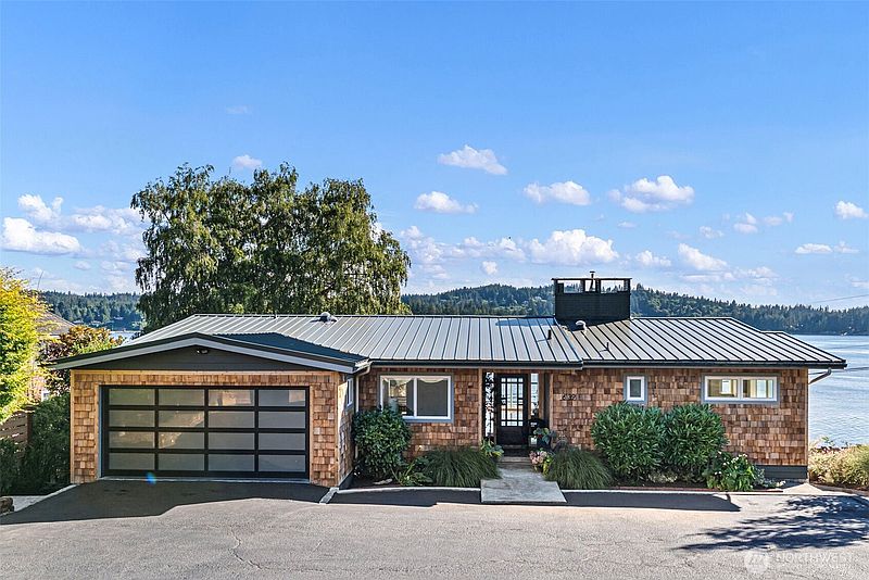 2nd image of 6139 Cromwell Dr NW