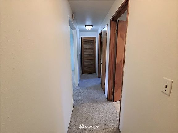 5th image of 166 Grace Ln