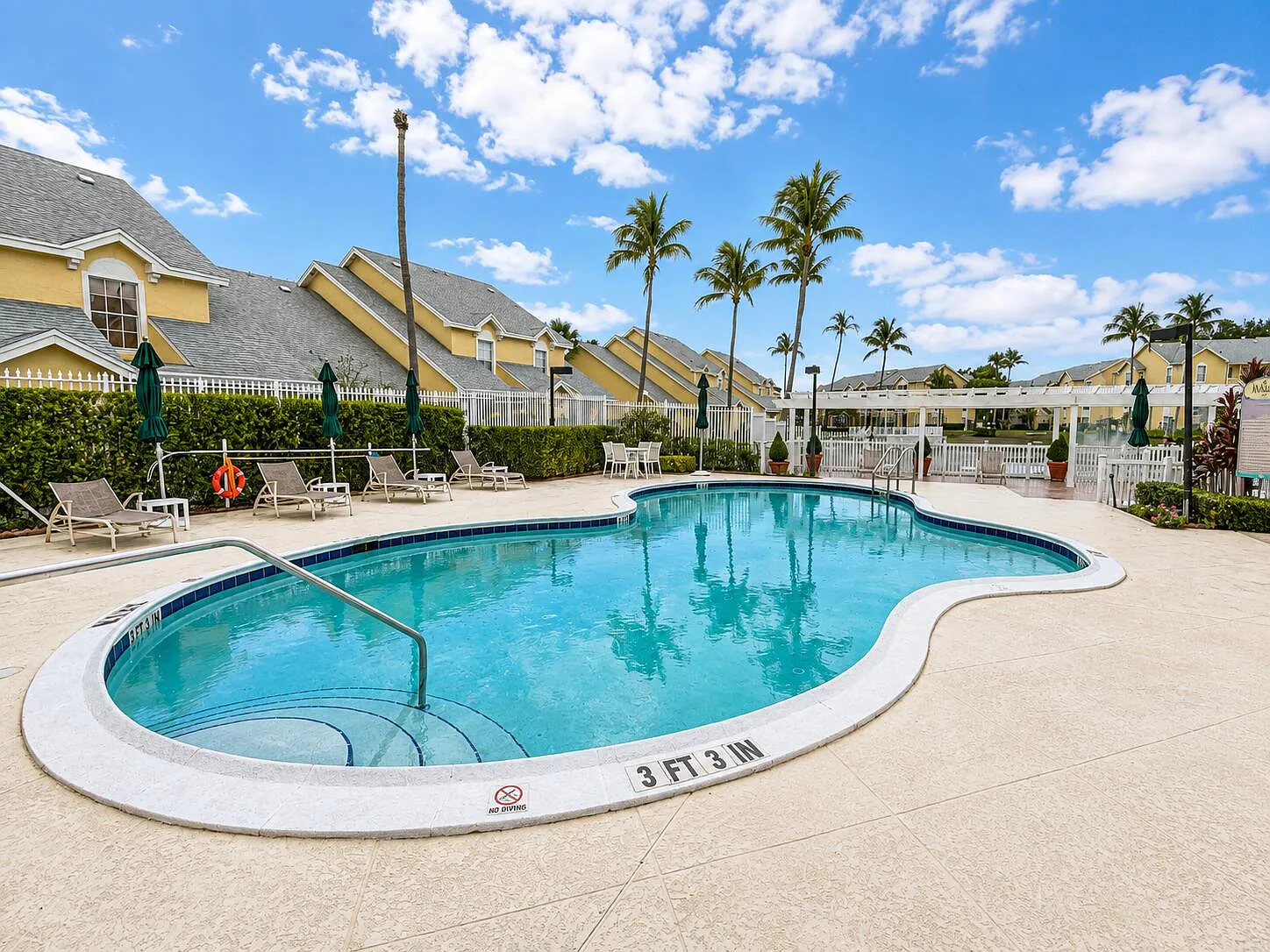 1 bed, 1.0 bath, 700 sqft, $2,150 — Photo 2
