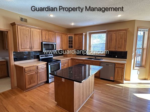 10022 Fallgold Pkwy N